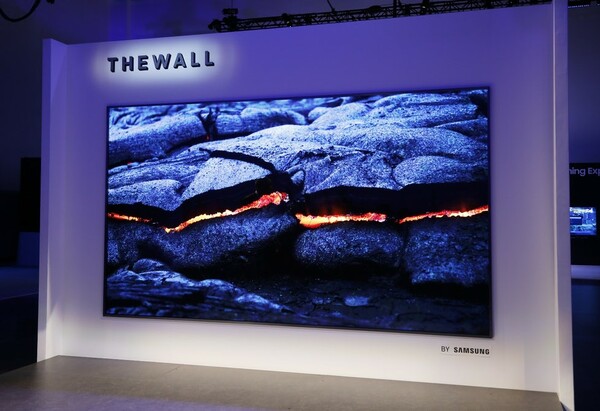 Η Samsung ανακοίνωσε πως θα λανσάρει τηλεόραση 146 ιντσών με MicroLED τεχνολογία