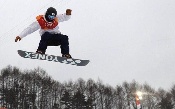 Η τρομακτική πτώση ενός 16χρονου snowboarder - Ένα από τα χειρότερα ατυχήματα στους Χειμερινούς Ολυμπιακούς