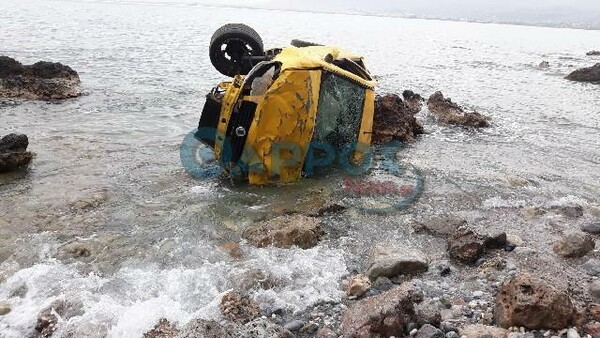 Καλαμάτα: Νεκρός ο 21χρονος οδηγός που καρφώθηκε με το αυτοκίνητό του στη θάλασσα