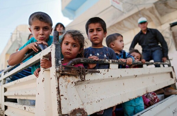 Γιατί οι Σύροι εγκαταλείπουν τη χώρα τους και επιλέγουν το μακρύ και δύσκολο ταξίδι της μετανάστευσης;
