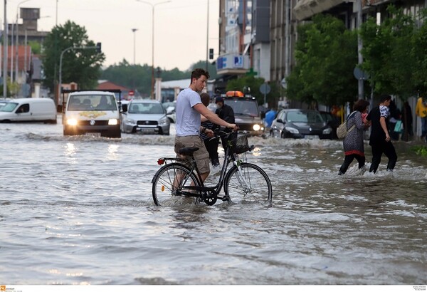 Τι συμβαίνει με τις βροχοπτώσεις: Το ΑΠΘ απαντά για το ρεκόρ στη Θεσσαλονίκη και τις συχνές πλημμύρες