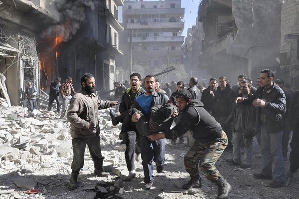 18 άμαχοι νεκροί στις αεροπορικές επιδρομές στην επαρχία Ιντλίμπ της Συρίας