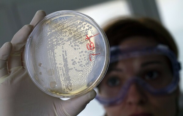 Ανησυχία προκαλεί η ανακοίνωση Αμερικανών πως βρέθηκε ο πρώτος ασθενής με βακτήρια ανθεκτικά σε όλα τα αντιβιοτικά
