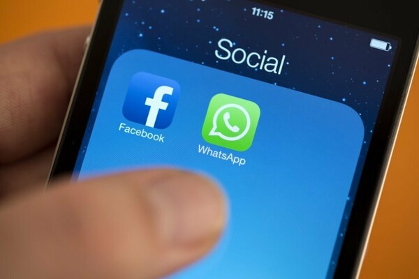 Wall Street Journal: Πώς το Facebook ετοιμάζεται να βγάλει κέρδη από το WhatsApp