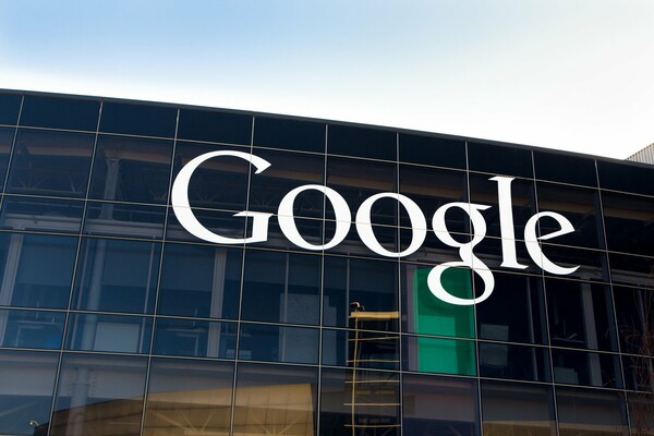 H Google αποσύρει τις διαφημίσεις των κέντρων απεξάρτησης παγκοσμίως