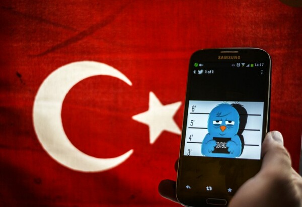 Kαι πάλι η Τουρκία μπλόκαρε Facebook, Τwitter και ειδήσεις για το τρομοκρατικό χτύπημα στο Ατατούρκ