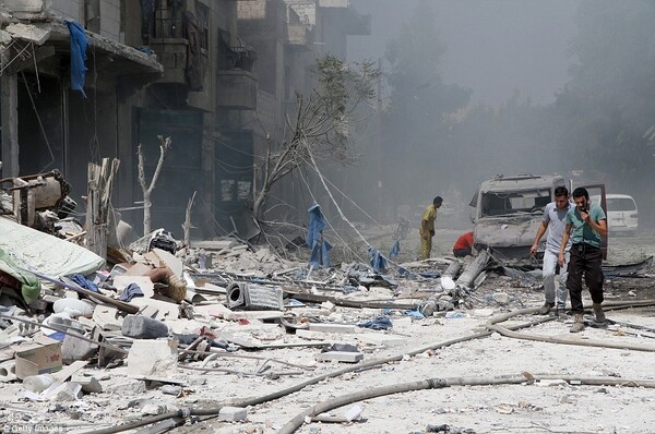 Τραγωδία στο Χαλέπι - 25 νεκροί από επίθεση σε νεκρώσιμη ακολουθία θυμάτων βομβαρδισμού