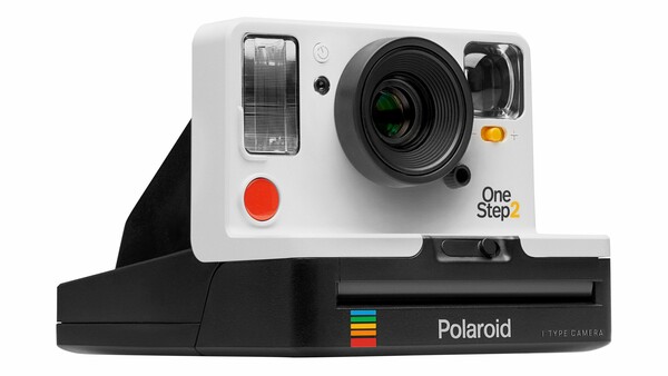 Polaroid: Mετά από δέκα χρόνια μόλις ανακοίνωσε την OneStep 2
