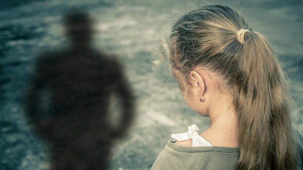 Έως και 2 χιλ. τα περιστατικά βίας κατά ανηλίκων στην Ελλάδα-ανησυχητικές διαστάσεις λαμβάνει το σχολικό "bullying"
