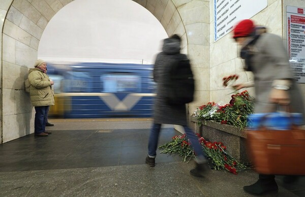 Στους 15 οι νεκροί από την επίθεση στο μετρό της Αγίας Πετρούπολης