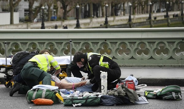 Και δύο Έλληνες μεταξύ των τραυματιών στο Λονδίνο