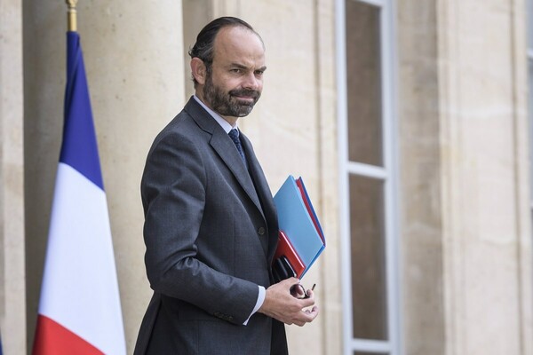 Γαλλία: Παραμένει πρωθυπουργός ο Φιλίπ - Έως την Τετάρτη η ανακοίνωση της νέας κυβέρνησης