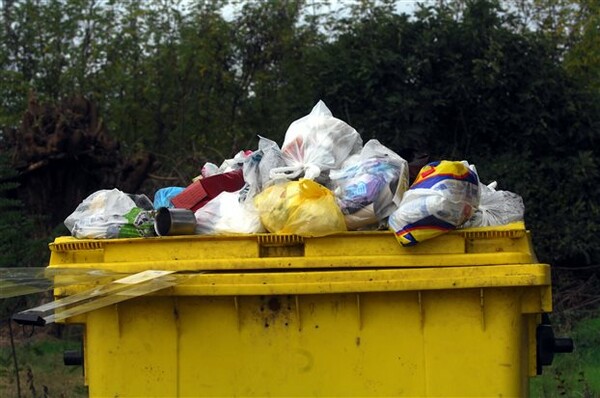Xαμηλά τα ποσοστά ανακύκλωσης στην Ελλάδα-Η μόνη χώρα που δεν πιάνει τους στόχους στη διαχείριση αποβλήτων