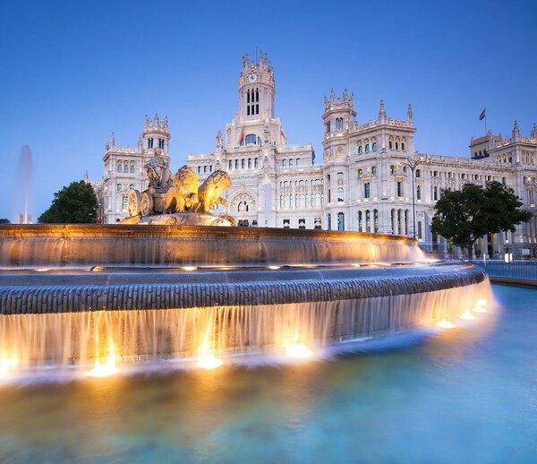 H Μαδρίτη της ιστορίας, της αρχοντιάς και της σύγχρονης ζωής