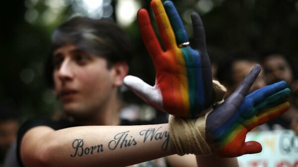 Προκατάληψη, μίσος και ομοφοβία - Η κρυφή ζωή των γκέι στα Σκόπια