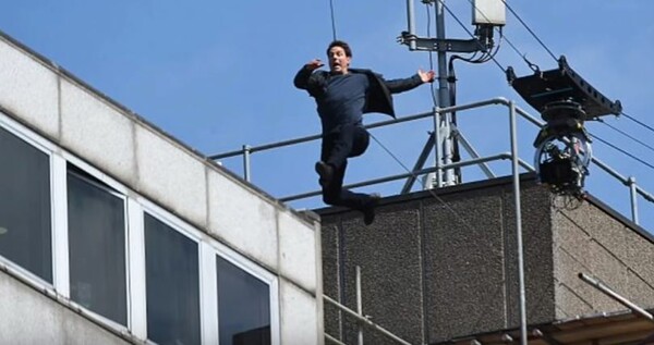 Η Paramount διακόπτει τα γυρίσματα του «Mission: Impossible 6» μετά τον τραυματισμό του Τομ Κρουζ