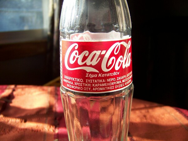 Νεοτρομοκρατία με «πόλεμο» στην Coca-Cola