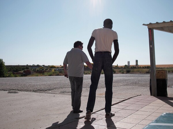 eSTRANGEr: ένας Έλληνας φωτογράφος δείχνει τι σημαίνει να είσαι ξένος και πλάνητας