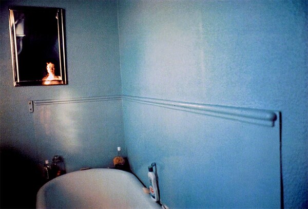 Η «Μπαλάντα της σεξουαλικής εξάρτησης», οι φωτογραφίες -ορόσημο της Nan Goldin, εκτίθενται στο MoMA