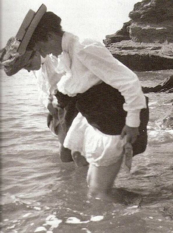 Σόδομα και Γόμορα καλοκαιριάτικα στην Παραλιακή του 1938