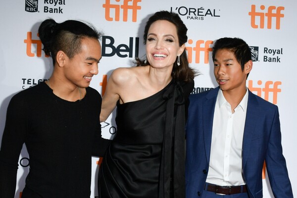 Η Αντζελίνα Τζολί λέει πως τα παιδιά της «γελούσαν μαζί της» στο Toronto International Film Festival