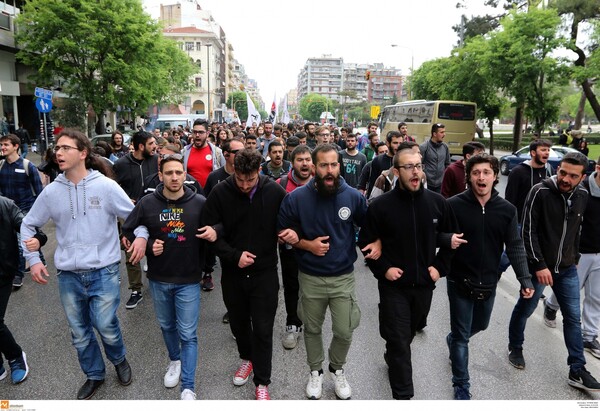 Νέα αντιπολεμικά συλλαλητήρια στην Αθήνα και στην Θεσσαλονίκη σήμερα