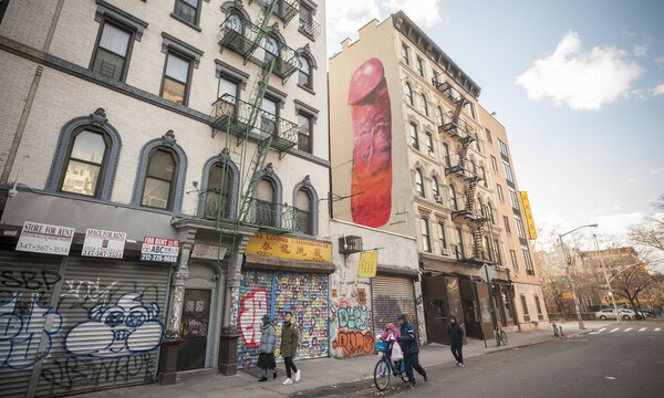 Mural με τεράστιο πέος σε στύση διχάζει και σοκάρει τη Νέα Υόρκη (NSFW)
