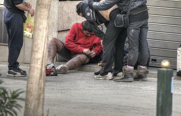 ΣΥΓΚΛΟΝΙΣΤΙΚΟ: Θάνατος στους δρόμους της Αθήνας