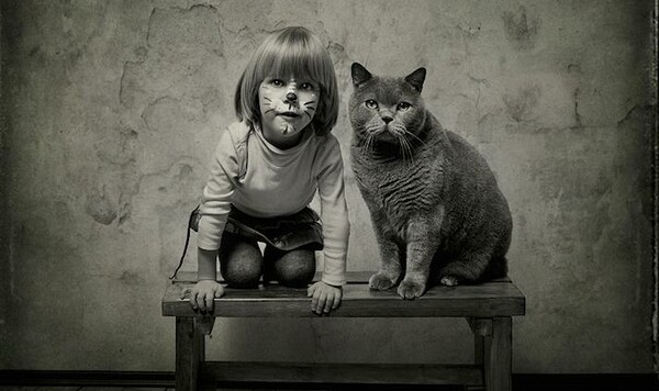 Μια δυνατή σχέση: Το κορίτσι και η γάτα