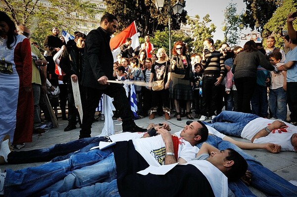 ΕΙΚΟΝΕΣ: Διαμαρτυρία Χριστιανών Κοπτών στο Σύνταγμα