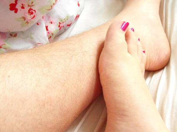 Γυναίκες που σταμάτησαν να ξυρίζουν τα πόδια τους 