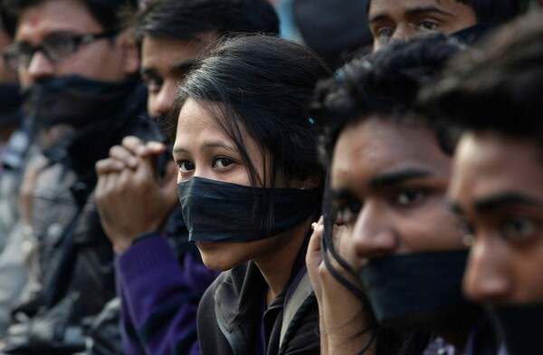 Τα 84 τρομακτικά λεπτά του ομαδικού βιασμού της Jyoti Singh