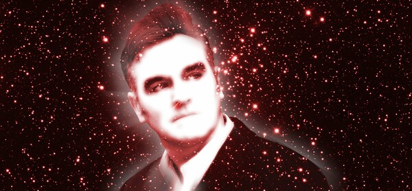 O Morrissey στο LIFO.gr: «Είμαι ένας από σας, δεν είμαι ψωνισμένος σελέμπριτι»