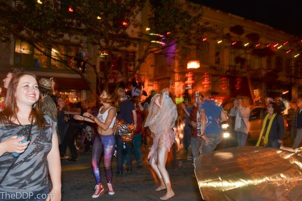 Το πιο αυθόρμητο και ανατρεπτικό πάρτι έρχεται στην Αθήνα