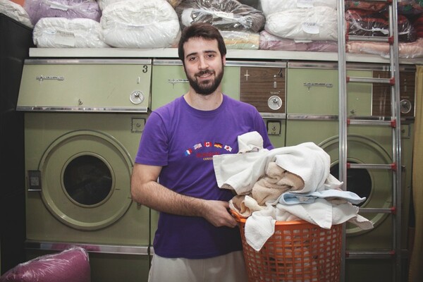 Πού μπορείς να πλύνεις τα ρούχα σου στην Αθήνα;
