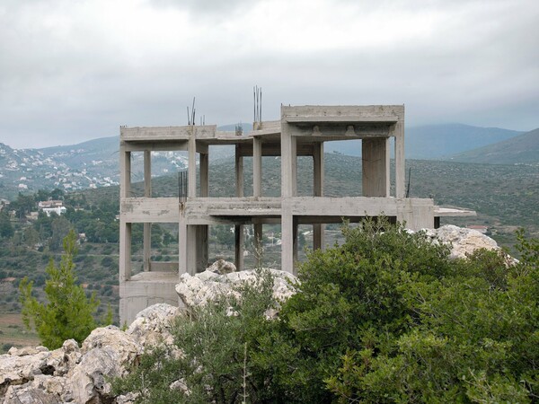 Ερειπωμένη Ουτοπία - Οι εικόνες ενός απωλεσμένου παράδεισου έξω απ' την Αθήνα