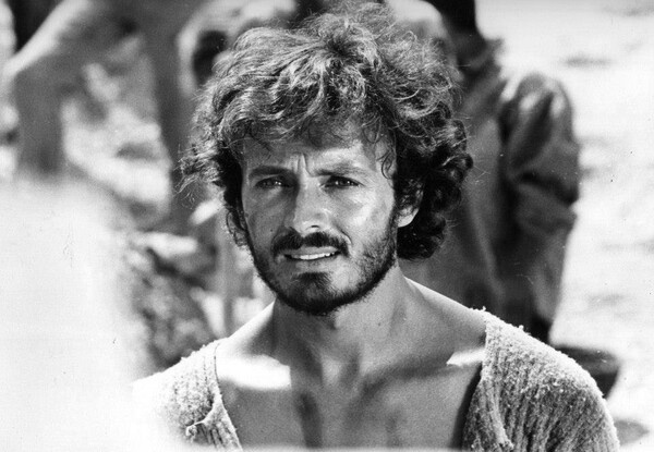 Vassili Karis: Ο Πατρινός ηθοποιός που πρωταγωνιστούσε σε ιταλικά γουέστερν των '70s