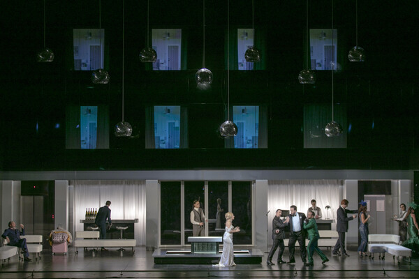 Ντον Τζοβάννι: Η όπερα-ορόσημο του Μότσαρτ τοποθετημένη μέσα σε ένα ξενοδοχείο