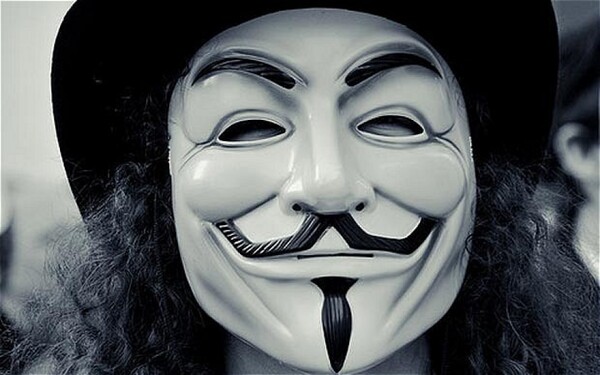 Οι Anonymous αφαίρεσαν προσωπικά στοιχεία μελών της Χ.Α. (video)