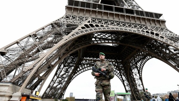 Φρούριο θυμίζει το Παρίσι για τη Σύνοδο - Απαγορεύεται η πώληση και μεταφορά εύφλεκτων υλικών