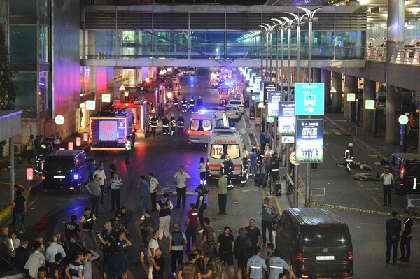 Τουρκία: Στους 41 οι νεκροί από την αιματηρή επίθεση- Ερωτήματα για τα μέτρα ασφαλείας στο αεροδρόμιο