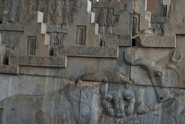 H αρχαία Περσέπολη: Να τι θα χαθεί αν ο Τραμπ βομβαρδίσει τους πολιτιστικούς θησαυρούς του Ιραν