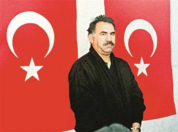 Βουλευτής του Ερντογάν ζητά θανατική ποινή και για τον Οτσαλάν