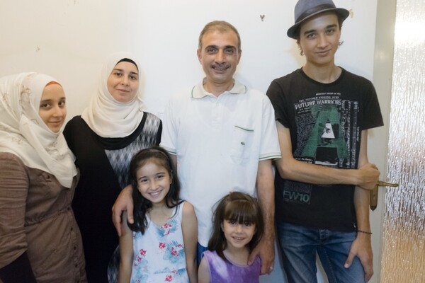 Οι πρόσφυγες της διπλανής πόρτας