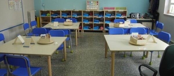 Πάνω από 18.500 μαθητές φοιτούν πλέον στα "σχολεία χωρίς τσάντα", το πιο φιλόδοξο παιδαγωγικό πείραμα της Ιταλίας