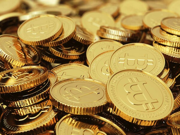 Το bitcoin ξεπέρασε τα 1.000 δολάρια