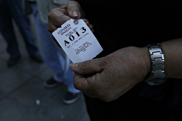 ΟΑΕΔ: Kατά 52 χιλιάδες λιγότεροι οι εγγεγραμμένοι άνεργοι τον Απρίλιο έναντι του Μαρτίου
