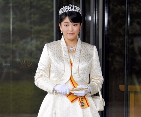Ιαπωνία: Η ιστορία της πριγκίπισσας Mako που αφήνει το βασιλικό αξίωμα για να παντρευτεί τον αγαπημένο της
