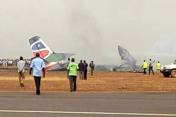 Δεκάδες τραυματίες αλλά κανείς νεκρός στη συντριβή αεροσκάφους στο Σουδάν