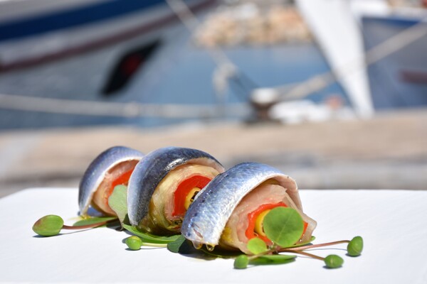 Σαρδέλες: 6 συνταγές γι' αυτό το ταπεινό, πλην υπέρ-νόστιμο ψάρι